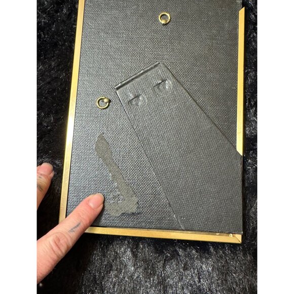 Vintage Gold-Tone Metal Picture Frame With Easel Back - Picture 4 of 6